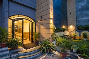 Fabhotel Singh Suite