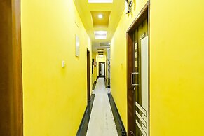 Fabhotel Good Luck Residency