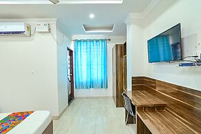 Fabhotel Good Luck Residency