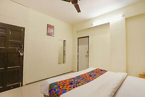 FabExpress Osca Inn
