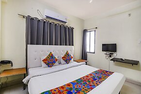 FabExpress Osca Inn