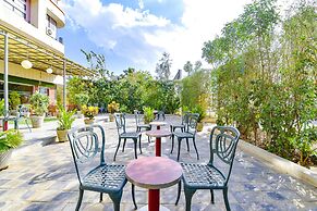 FabHotel Siddharth Corporate