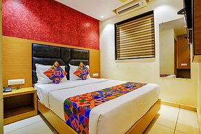 Fabhotel Hindustan Residency