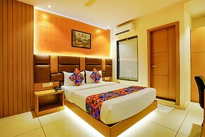 Fabhotel Hindustan Residency
