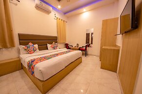 Fabhotel As Residency