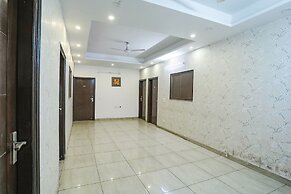 FabHotel Comfirt Inn