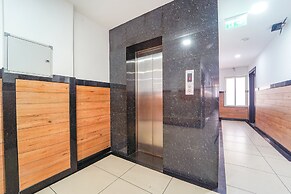 FabHotel Stratford