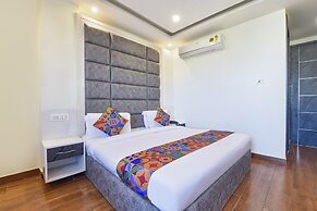 FabHotel Prime AV Royale