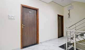 Fabhotel Dr Greens
