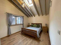 Charming Norfolk Barn Conversion in Barnham Broom