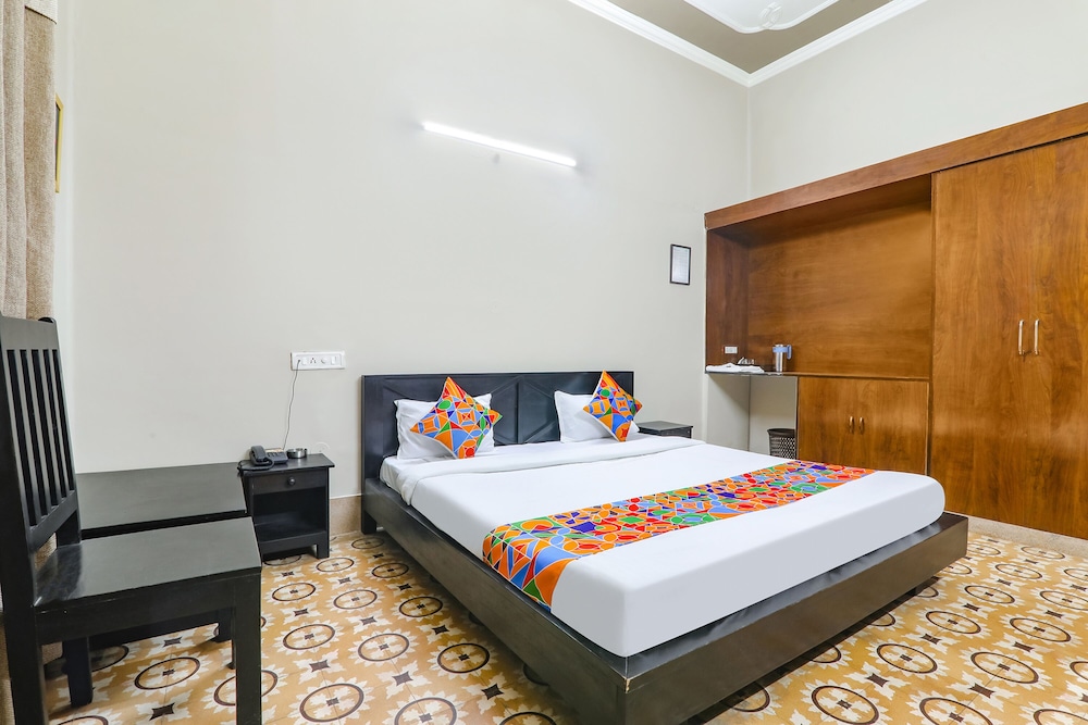 Fabhotel Harmony