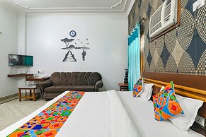 Fabhotel Raka Inn