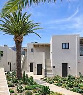 Helios Beach Hotel & Bungalows