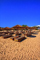 Helios Beach Hotel & Bungalows