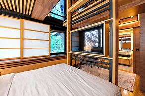 Hanami Design Hotel
