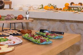 Treurer Olive Grove & Grand House - Adults Only