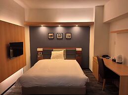 Floral Higashishinsaibashi Hotel