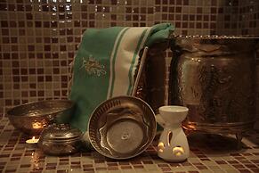 Amber El Fell- Boutique Hotel