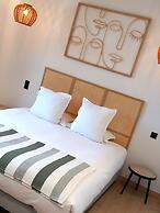 Intense Boutik Hôtel