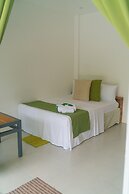 Royal Suites Port Barton