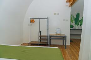 Royal Suites Port Barton