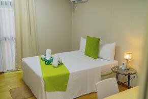 Royal Suites Port Barton