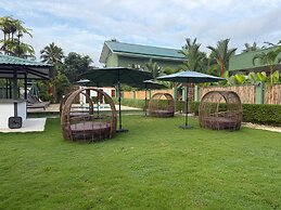 Royal Suites Port Barton