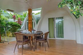 Royal Suites Port Barton