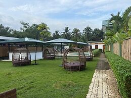 Royal Suites Port Barton