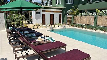 Royal Suites Port Barton