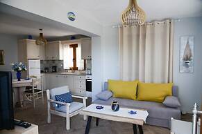 Athena Charming apt with stunning view