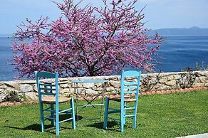 Athena Charming apt with stunning view