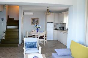 Athena Charming apt with stunning view