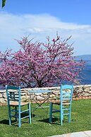 Athena Charming apt with stunning view