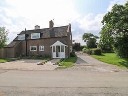 Tolldish Cottage