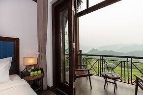 Ebino Pu Luong Resort