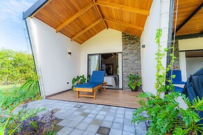 Villas Jawara