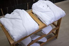 Lauria Luxury Room