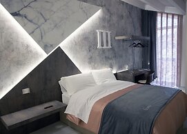 Lauria Luxury Room