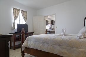 Seaside Adventure Lodging