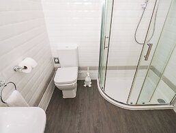 The Old Post Office - Pet Friendly Group Stays in Holmfirth