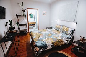 Paperbark Retreat