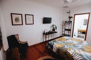 Paperbark Retreat