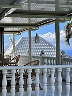 Maison Taina