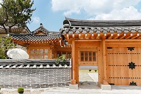 Hanok Stay Sohwa