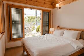 Hanok Stay Sohwa