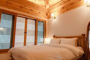 Hanok Stay Sohwa