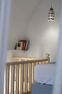 Santorita Suites