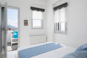 Santorita Suites