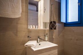 Santorita Suites